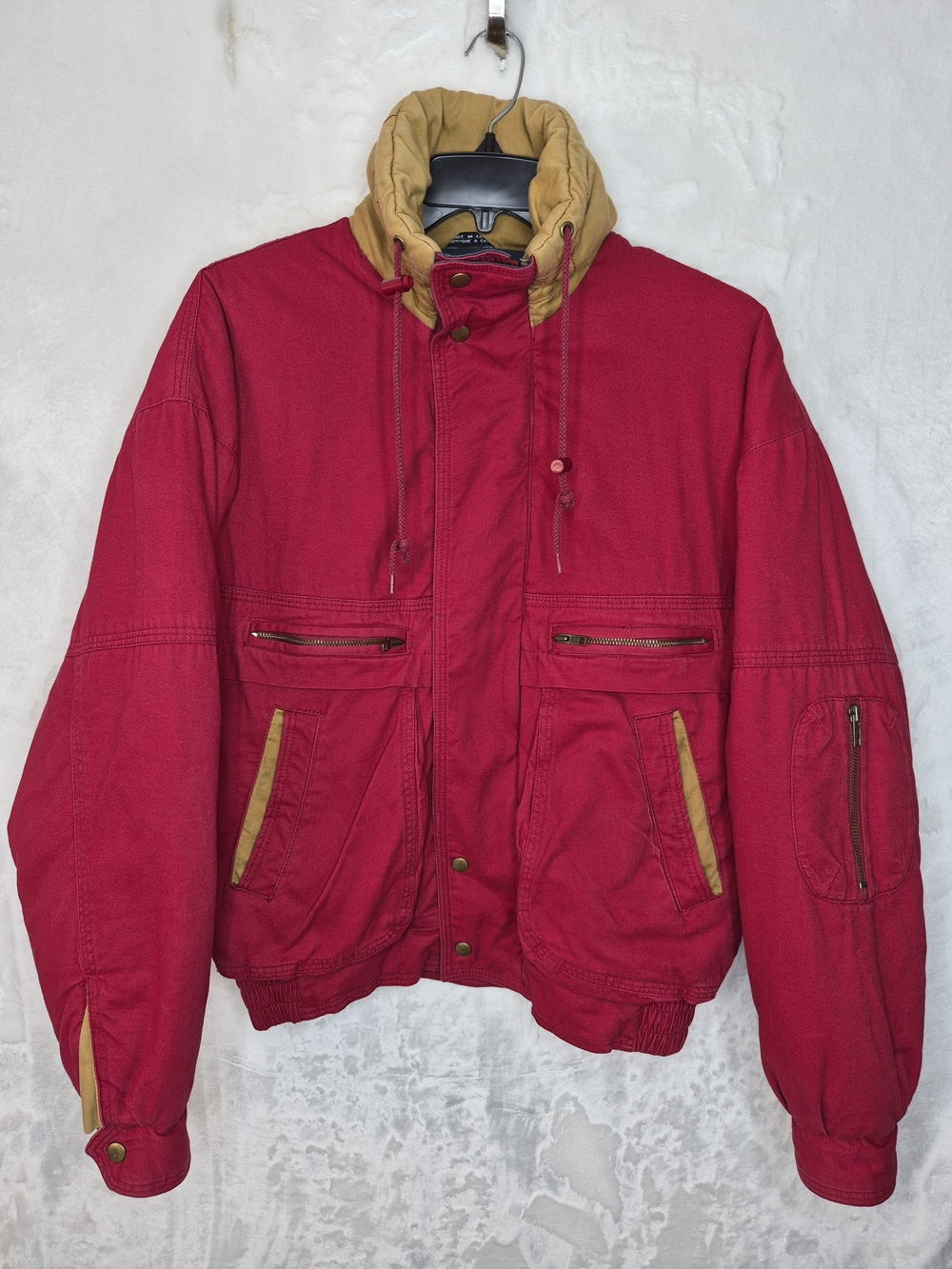 Vintage DASH Lifes An Adventure Bomber Ski Jacket Red Tan Accent Mens S 24x27